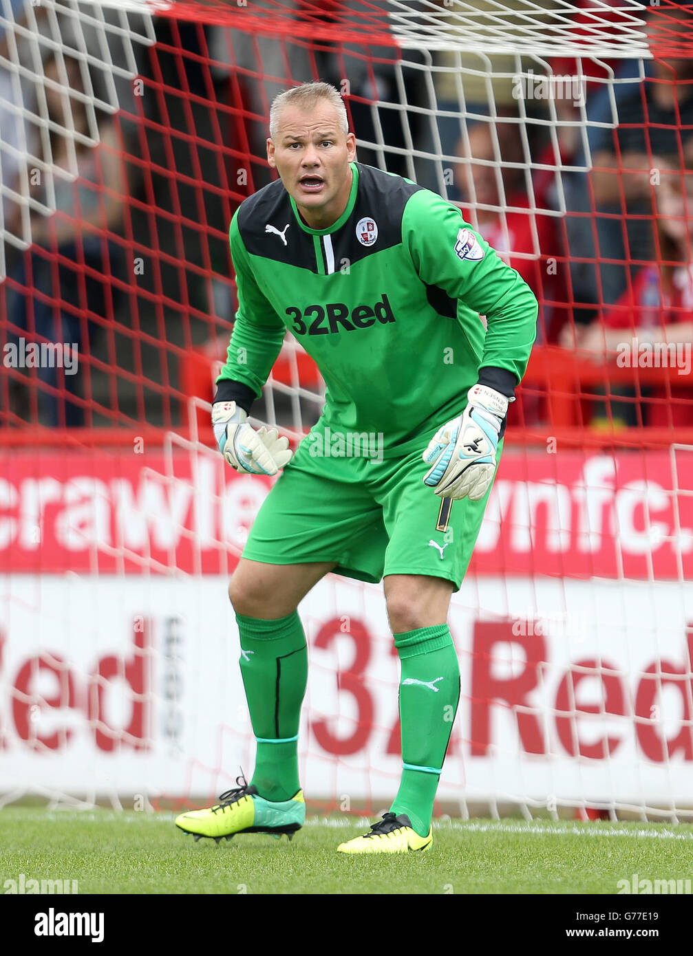 Calcio - Pre Season friendly - Crawley Town v Fulham - Broadfield Stadium. Brian Jensen, portiere della città di Crawley Foto Stock