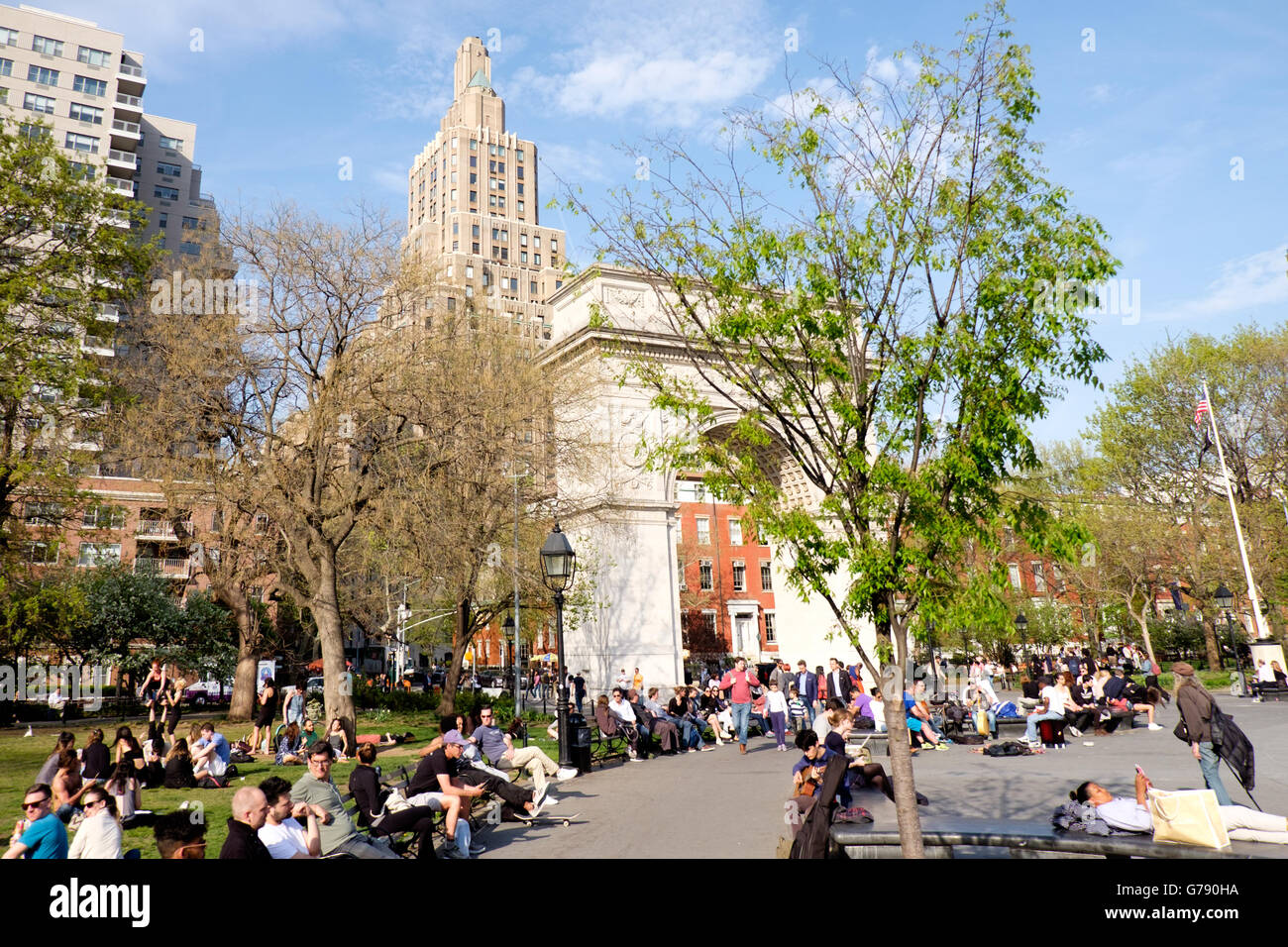 Washington Square Arch in primavera a Washington Square Park, Greenwich Village, New York, Stati Uniti d'America Foto Stock