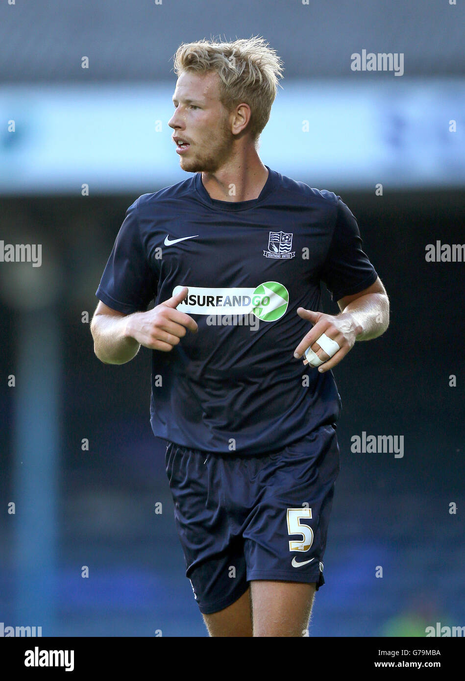 Calcio - Pre-season friendly - Southend United v Queens Park Rangers - Roots Hall. Adam Thompson, Southend Uniti Foto Stock