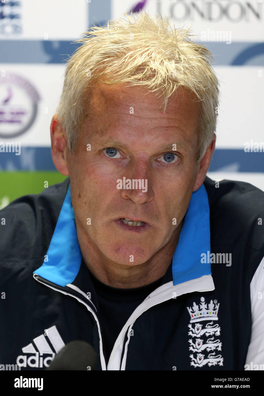 L'allenatore inglese Peter Moores durante una conferenza stampa a Edgbaston, Birmingham. Foto Stock