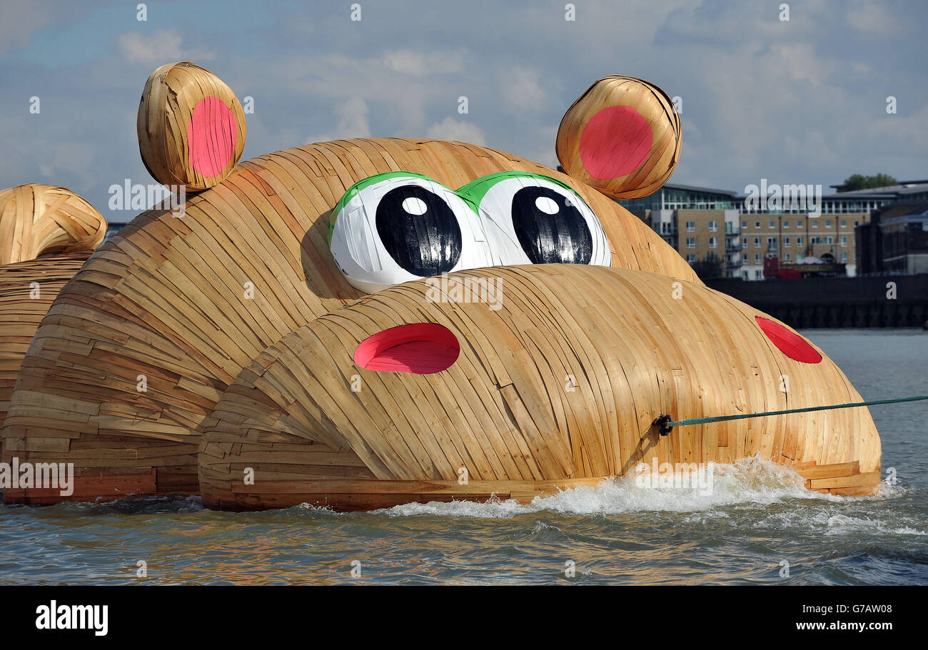 HippopoThames installazione artistica Foto Stock