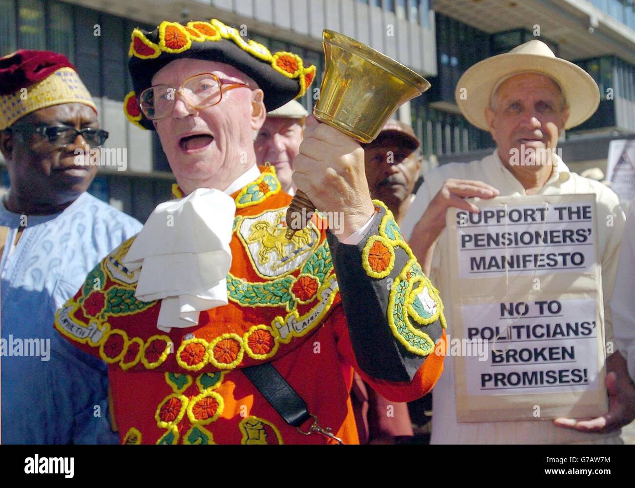Titolare di pensione o di rendita protesta Foto Stock