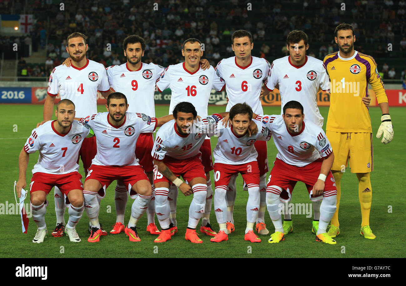 Gruppo Georgia Team durante le Qualifiche UEFA Euro 2016, Gruppo D alla Boris Paichadze Dinamo Arena di Tbilisi. Foto Stock