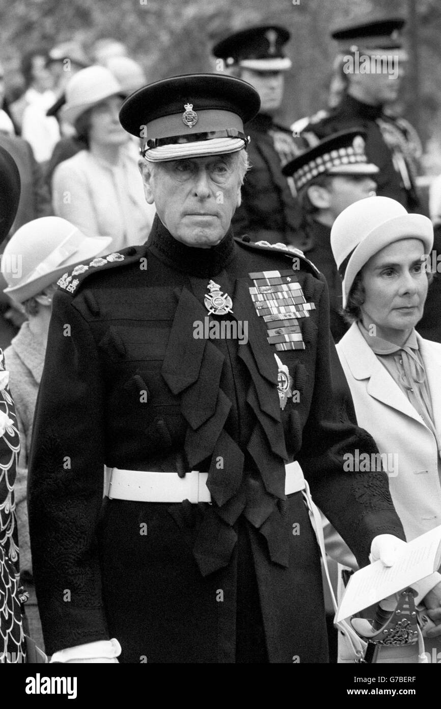 Lord Mountbatten della Birmania, 79, ex viceré dell'India. Foto Stock