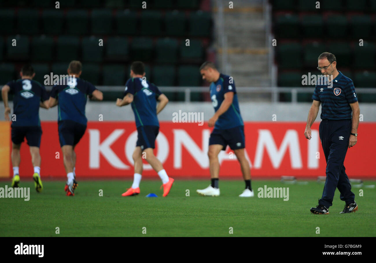 Il manager della Repubblica d'Irlanda Martin o'Neill durante una sessione di formazione presso la Boris Paichadze Dinamo Arena di Tbilisi. Foto Stock