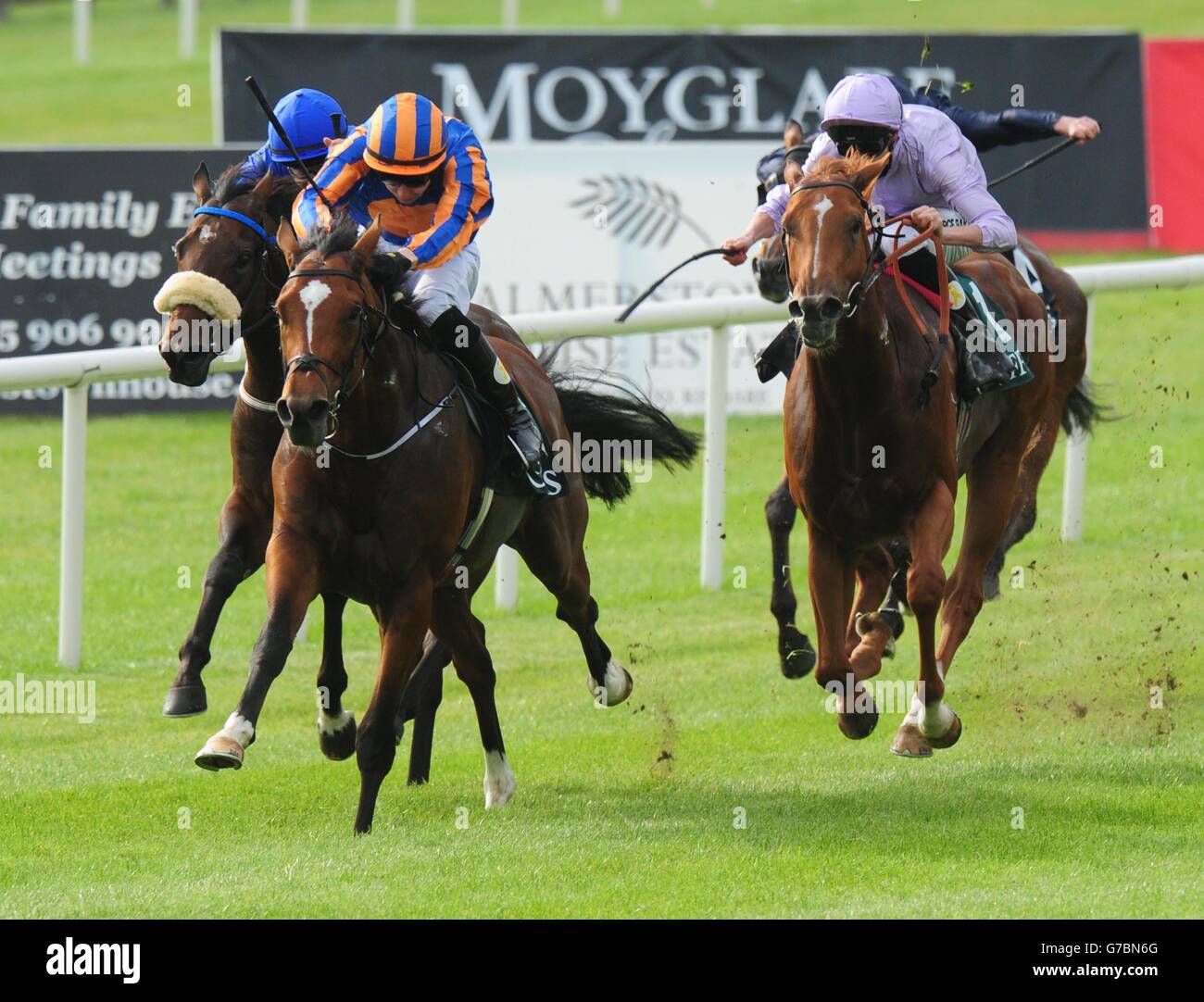 Gleneagles, guidato da Joseph o'Brien, vince i Goffs Vincent o'Brien National Stakes durante il weekend dei campioni d'Irlanda all'ippodromo di Curragh, Co Kildare, Irlanda. Foto Stock