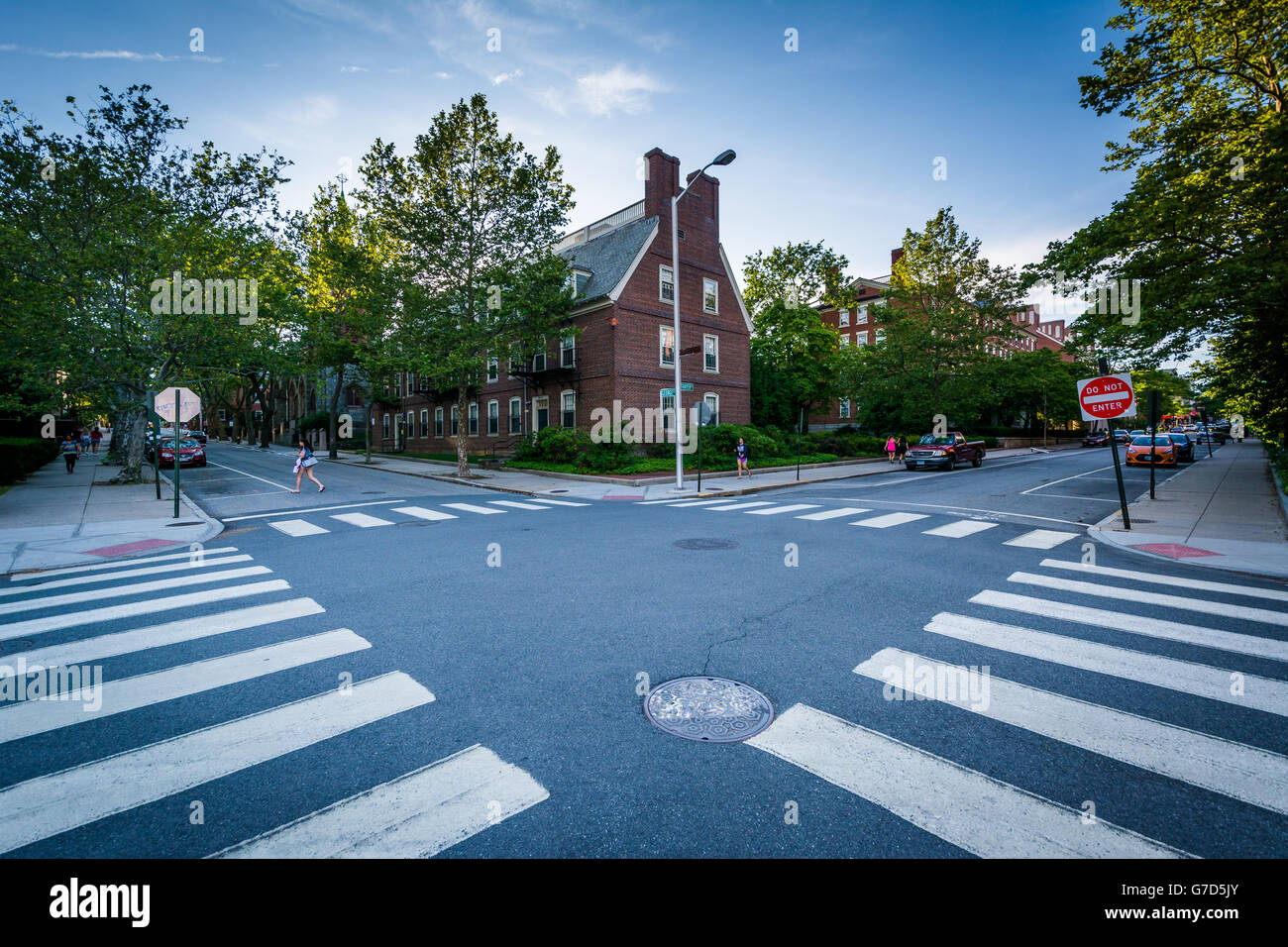 L'intersezione di George e strade Thayer presso la Brown University di Providence, Rhode Island. Foto Stock