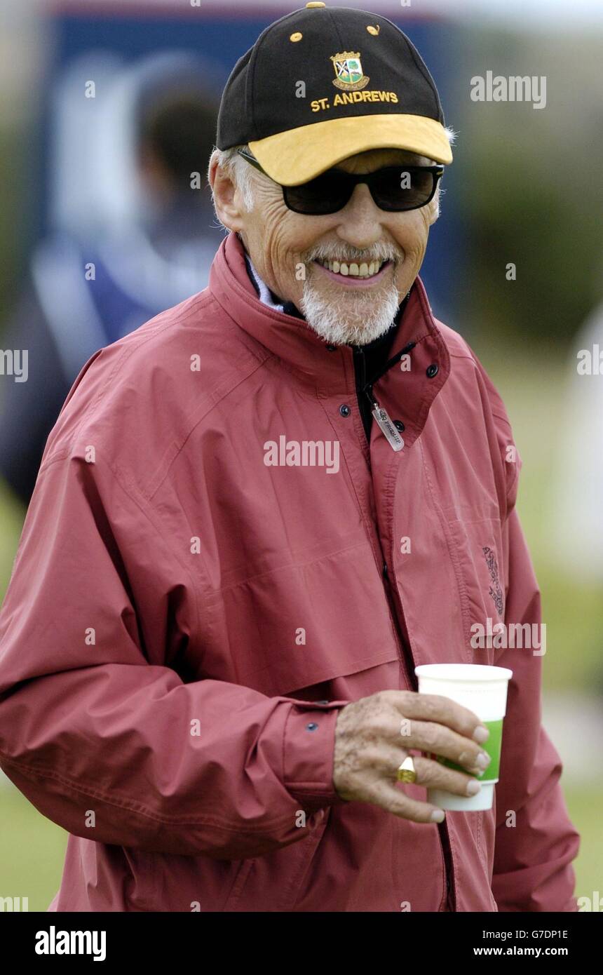 La star americana Dennis Hopper durante il Dunhill Links Championship a St Andrews, Scozia. Foto Stock