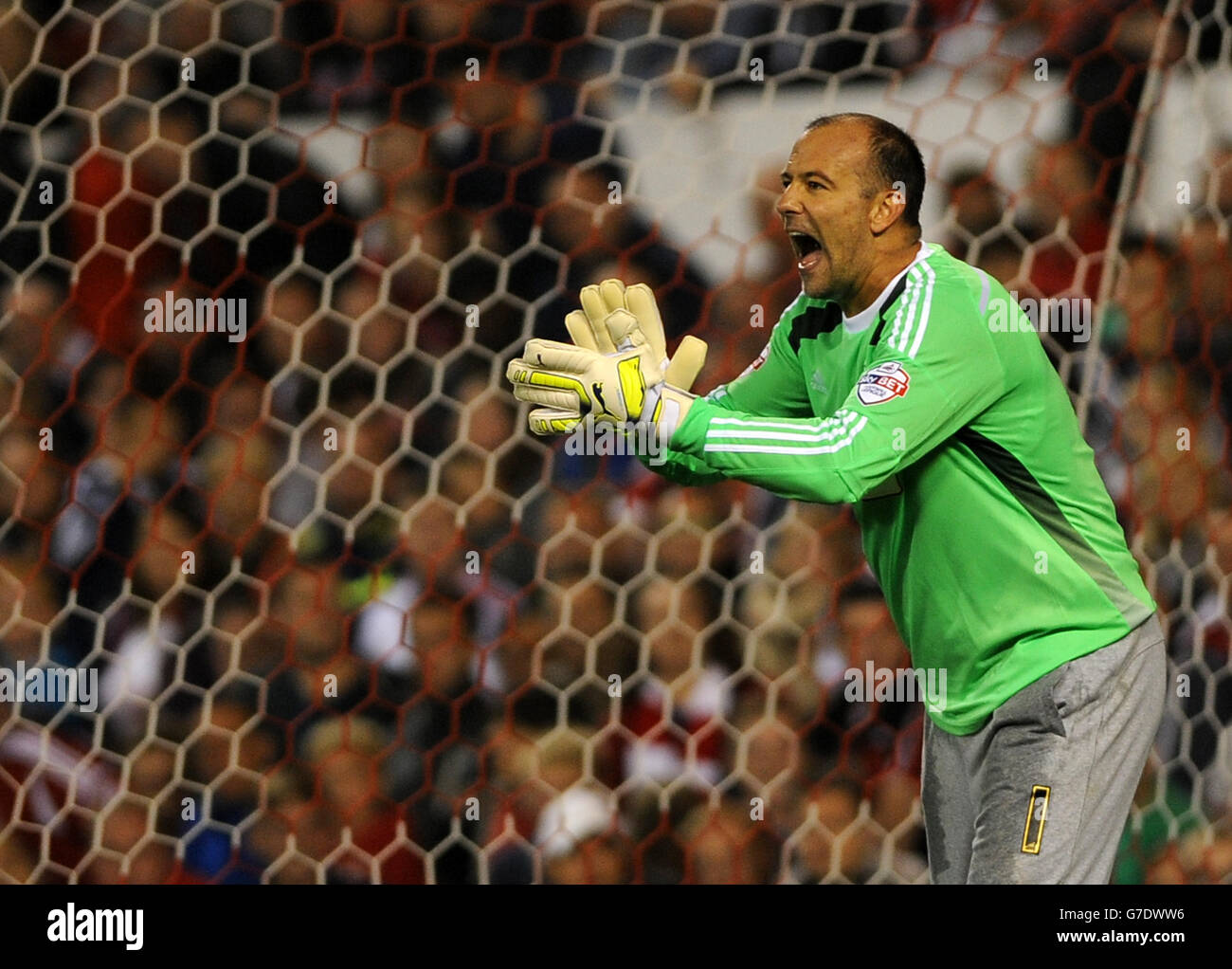 Calcio - Sky Bet Championship - Nottingham Forest contro Fulham - City Ground. Gabor Kiraly, Fulham Foto Stock