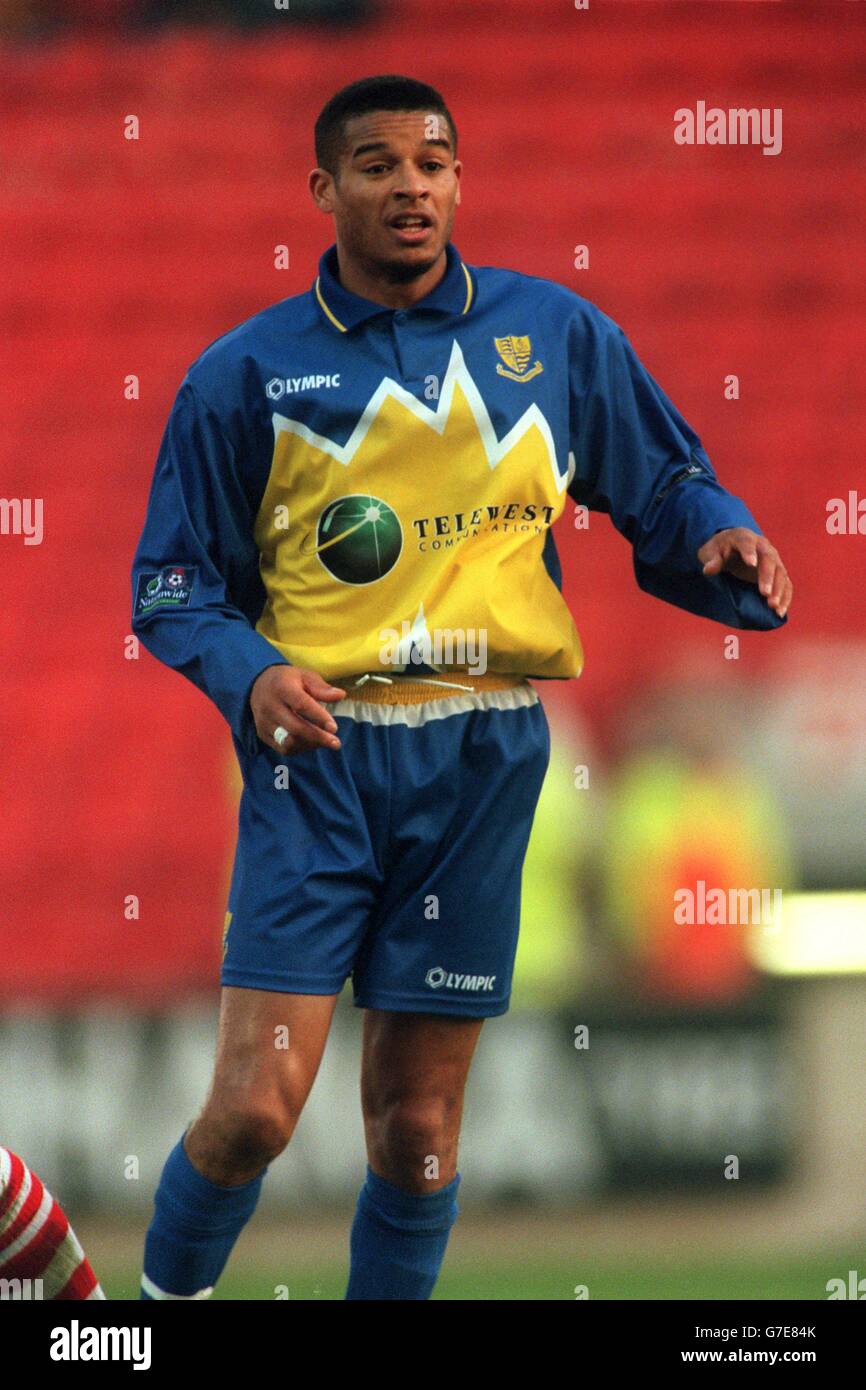 Calcio - Nationwide League Division uno - Barnsley / Southend United. Paul Williams, Southend United Foto Stock