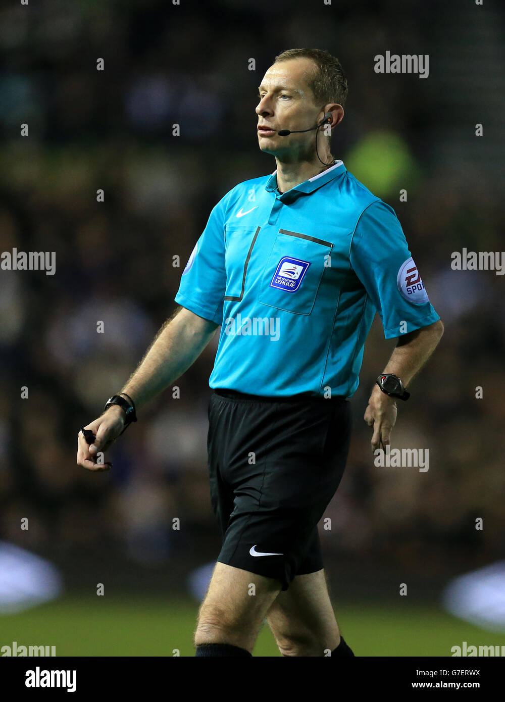 Calcio - Campionato Sky Bet - Derby County v Huddersfield Town - iPro Stadium. Arbitro Keith Hill Foto Stock