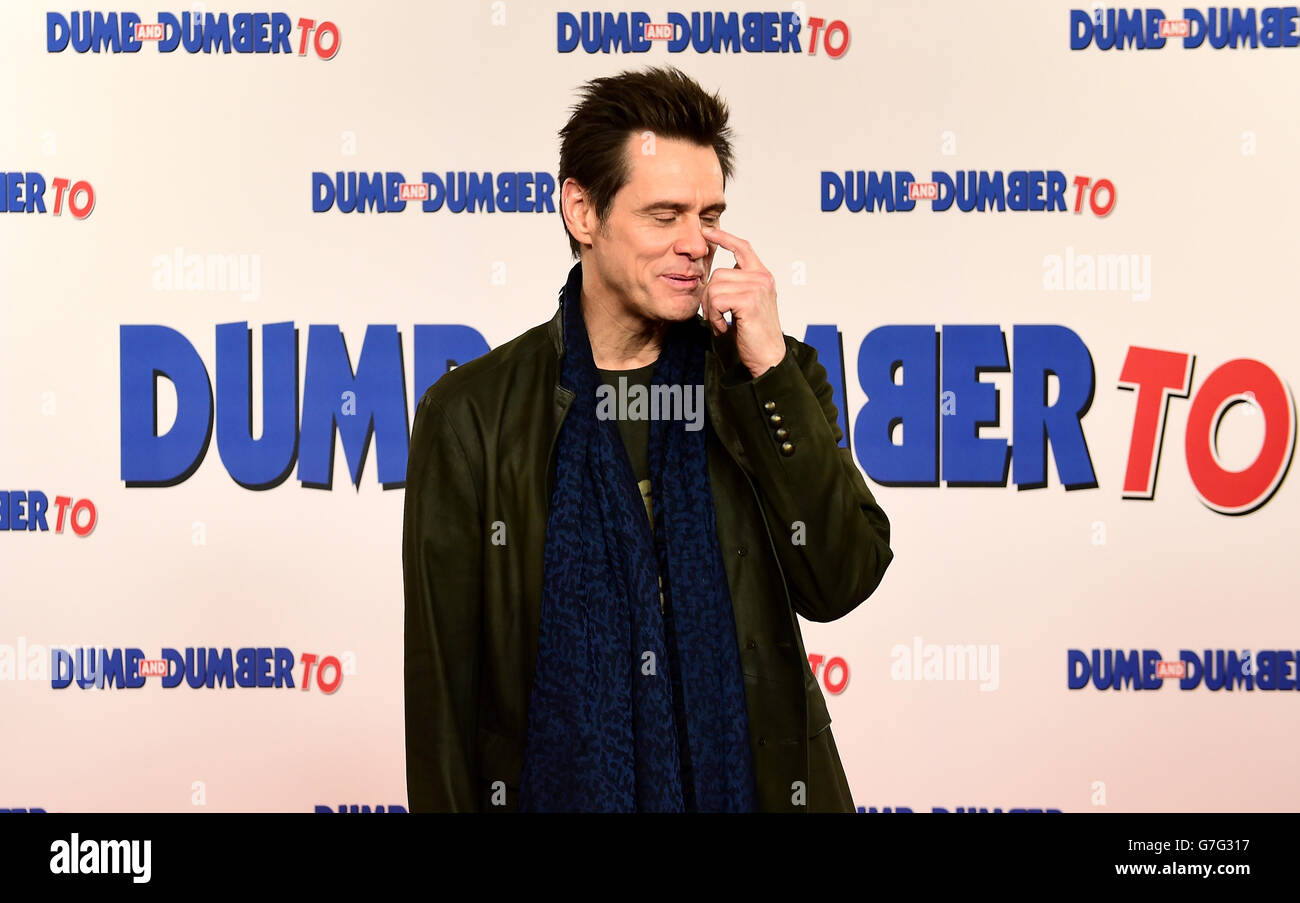 Jim Carrey frequenta una fotocellula per il suo nuovo film, Dumb e Humber To, al Connaught Hotel di Londra. Foto Stock