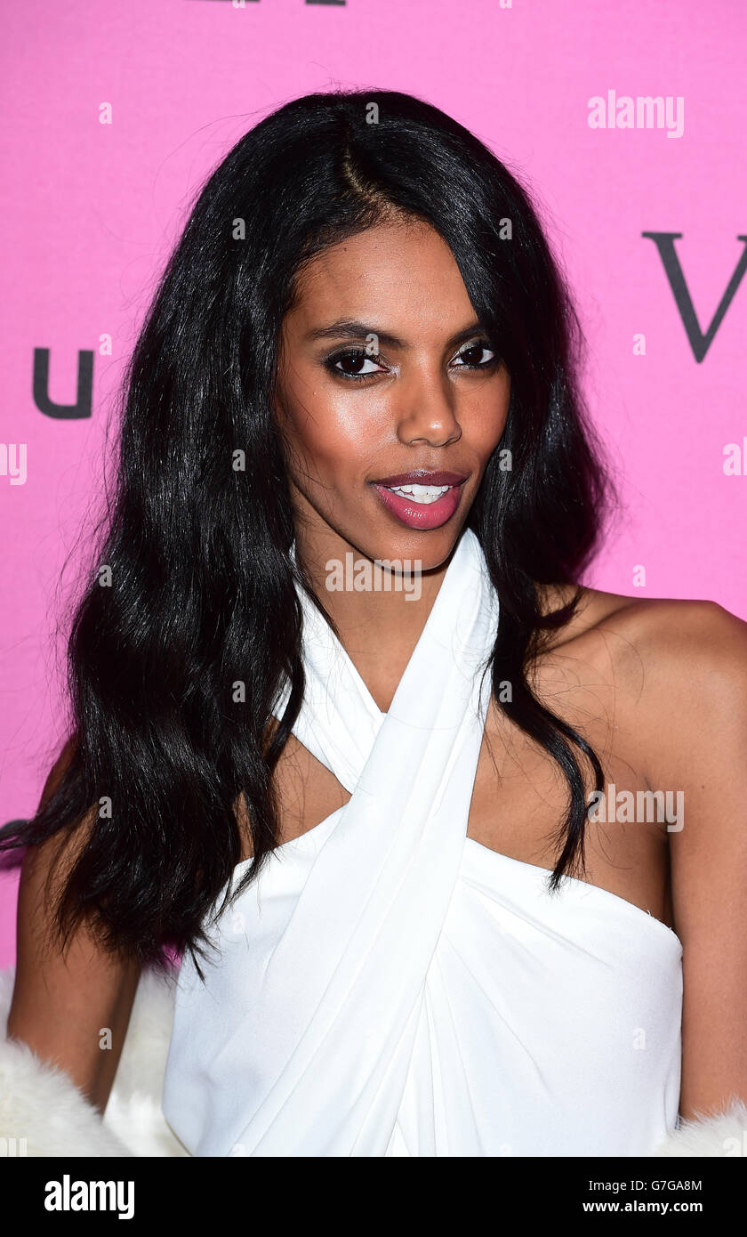 Victoria's Secret Fashion Show 2014 VIP After Party - Londra. Grace Mahary arriva per il Victoria's Secret Fashion Show dopo la festa tenuta a Earls Court a Londra. Foto Stock