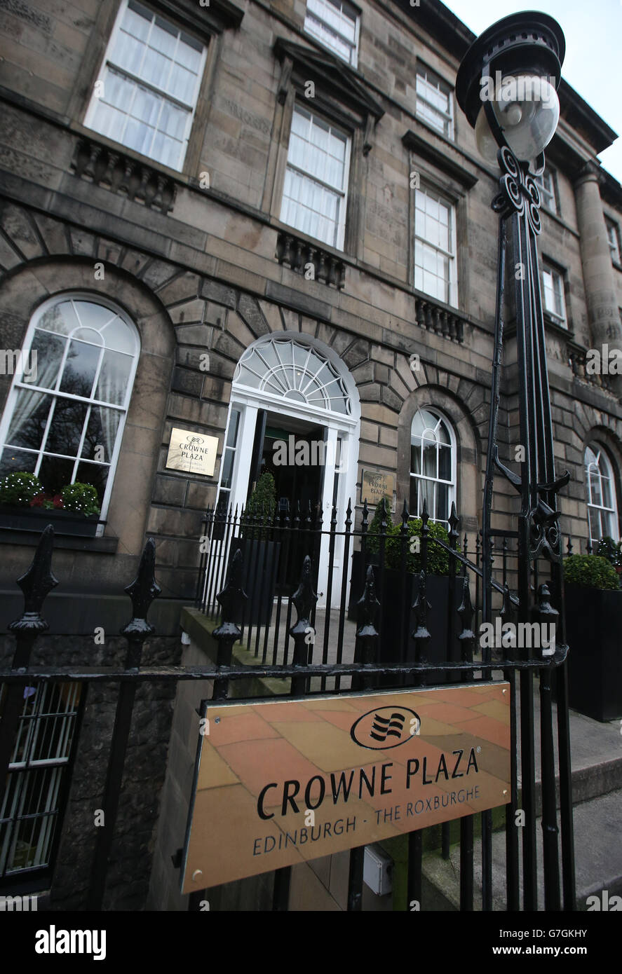 Una vista generale del Crowne Plaza Edinburgh - il Roxburghe in Charlotte Square. Foto Stock