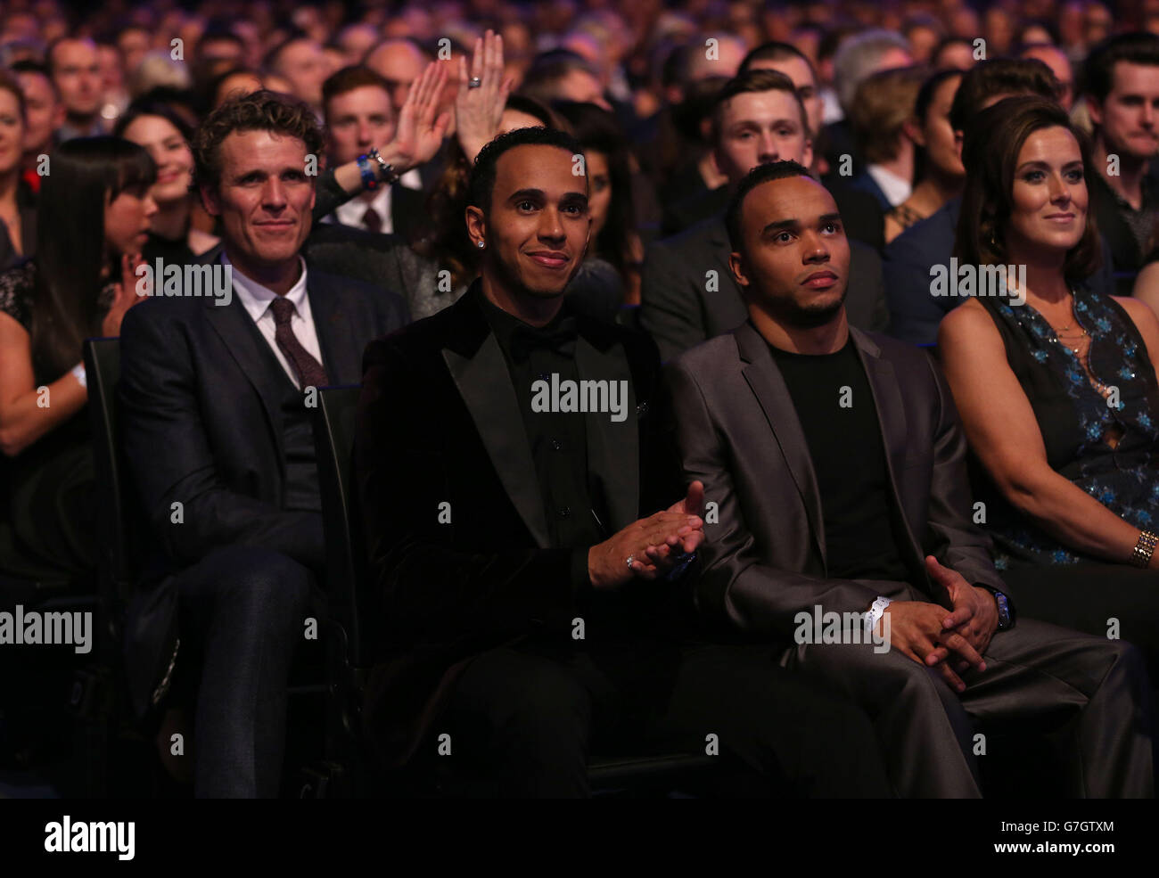 Sport - 2014 personalità sportiva dell'anno - SSE Hydro. Lewis Hamilton con fratello NIC durante i premi 2014 Sports Personality of the Year alla SSE Hydro, Glasgow. Foto Stock