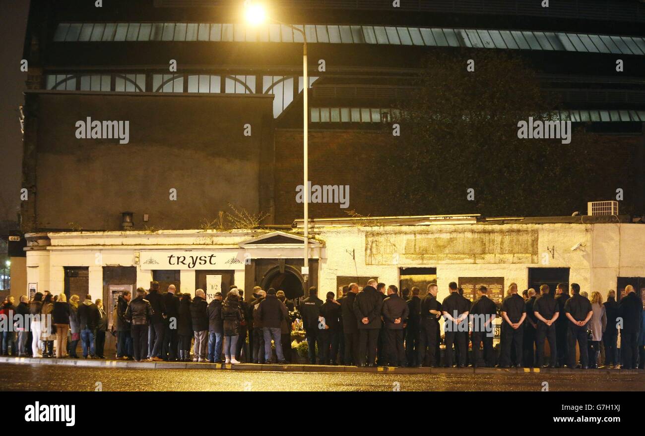 Glasgow Elicottero incidente memoriale di servizio Foto Stock