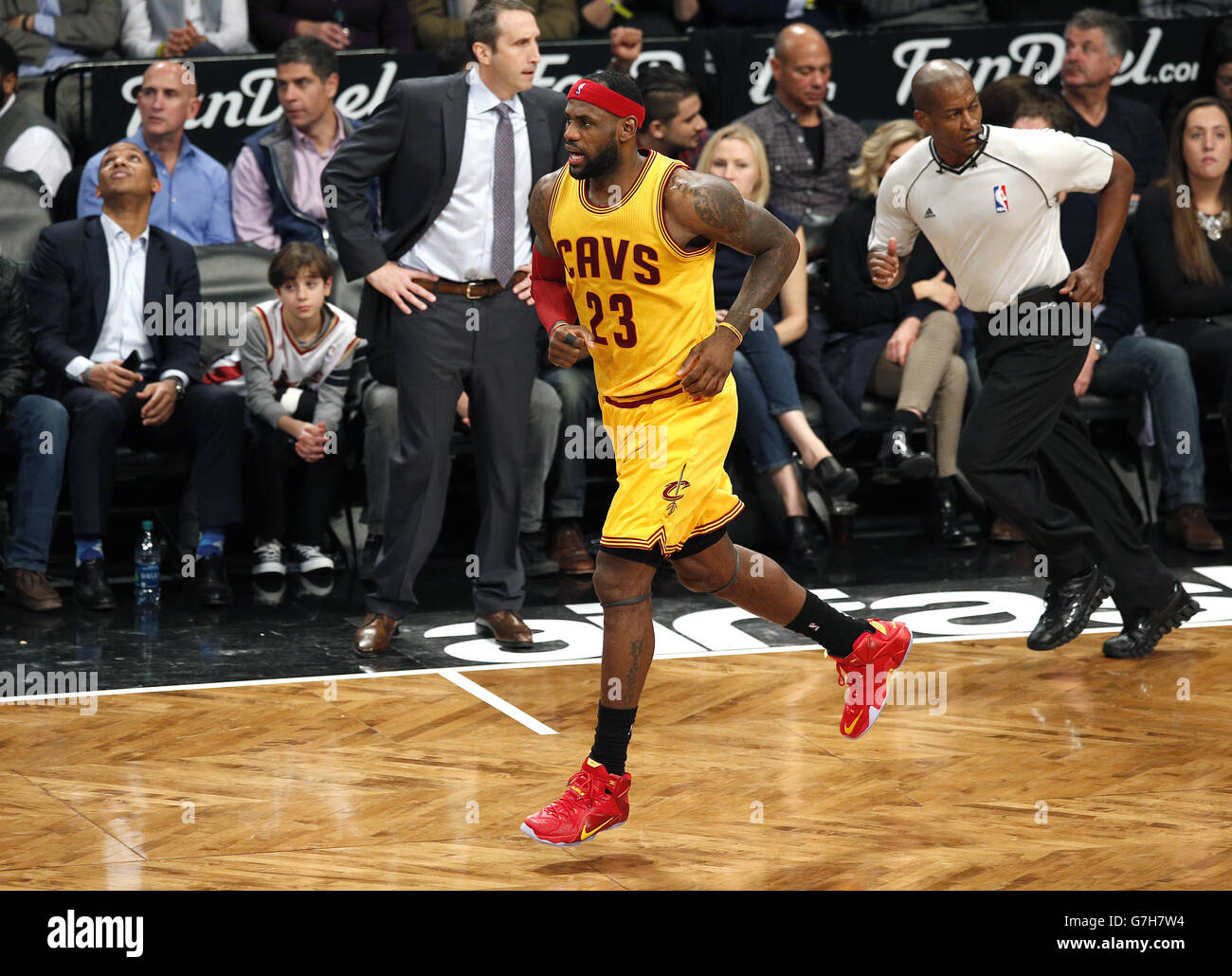 La pallacanestro - New Jersey Nets v Cleveland Cavaliers - Barclays Center Foto Stock