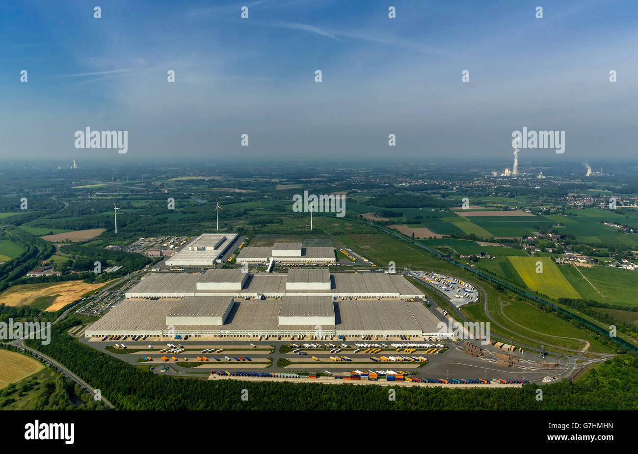 Vista aerea, IKEA centro logistico Ellingshausen con carrello di aree di parcheggio, logistica, Dortmund, Ruhr, Renania settentrionale-Vestfalia, Foto Stock