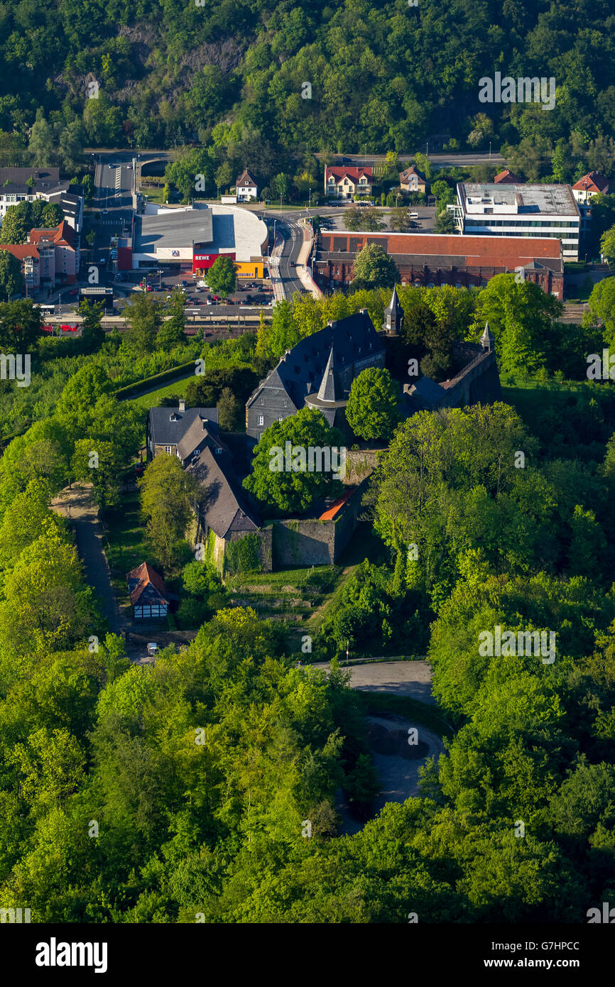 Vista aerea, Schloss Hohenlimburg castello, la Collina del Castello nella valle Lennetal, Hagen, Hagen-Hohenlimburg, la zona della Ruhr, Foto Stock