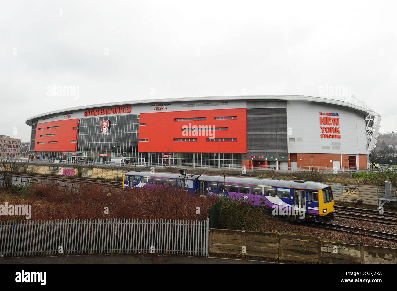 L'AESSEAL New York Stadium prima di dare il via alla terza partita della fa Cup presso l'AESSEAL New York Stadium di Rotherham. Foto Stock