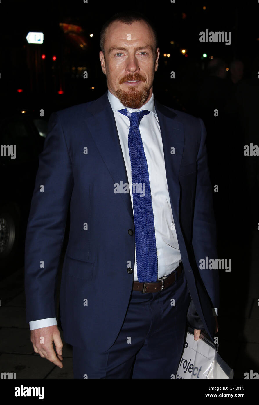 Toby Stephens partecipa all'ottantesimo compleanno di Dame Maggie Smith alle 34 di Grosvenor Square, Londra. Foto Stock
