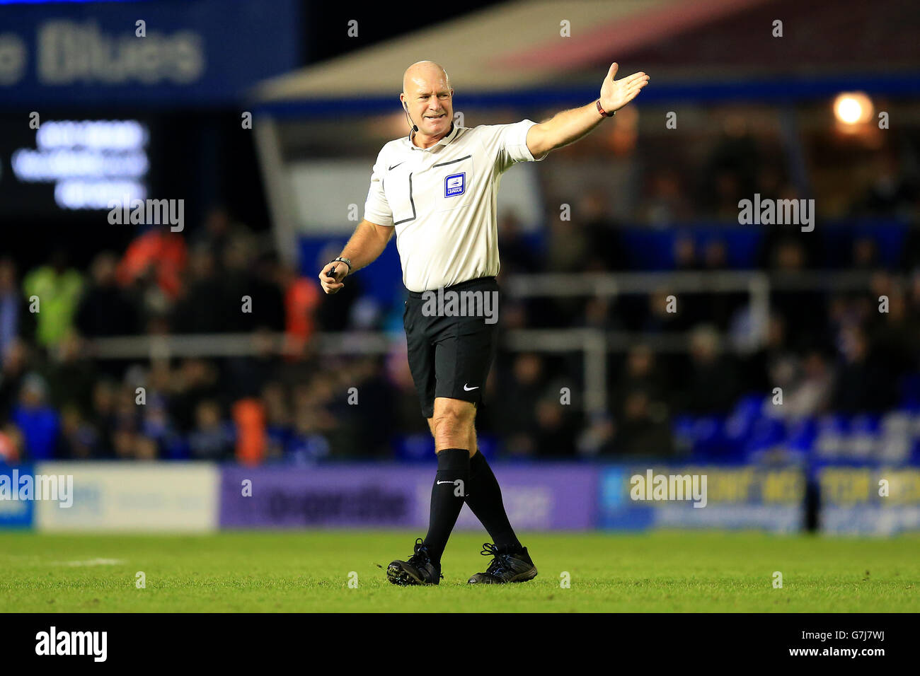 Calcio - Sky Bet Championship - Birmingham City v Reading - St Andrew's. Arbitro Nigel Miller Foto Stock