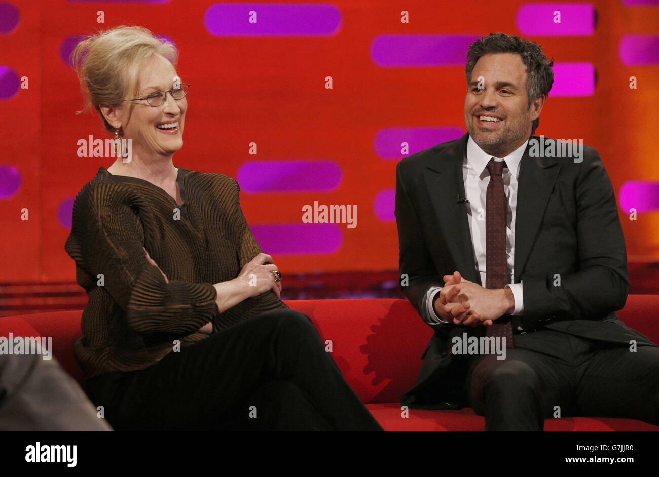 Meryl Streep e Mark Ruffalo durante le riprese del Graham Norton Show presso i London Studios, nel centro di Londra. Foto Stock