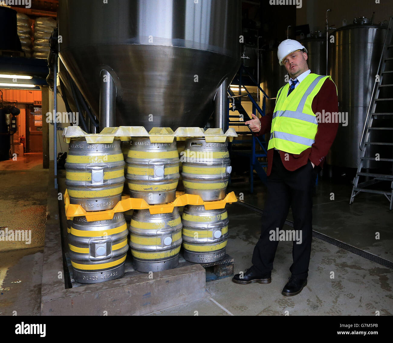 Il Pub Landlord al Murray arriva alla Ramsgate Brewery di Broadstairs, Kent, per lanciare ufficialmente la sua campagna elettorale a Thanet. Il comico sta dando il via alla sua nuova campagna del Partito del Regno Unito libero (FUKP) durante una serie di visite nella zona. Foto Stock