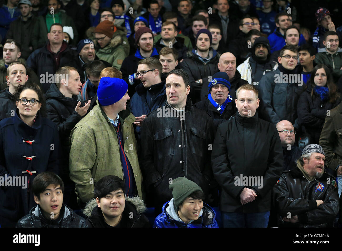 Calcio - Barclays Premier League - Chelsea v Everton - Stamford Bridge. I tifosi di Everton nelle tribune di Stamford Bridge. Foto Stock