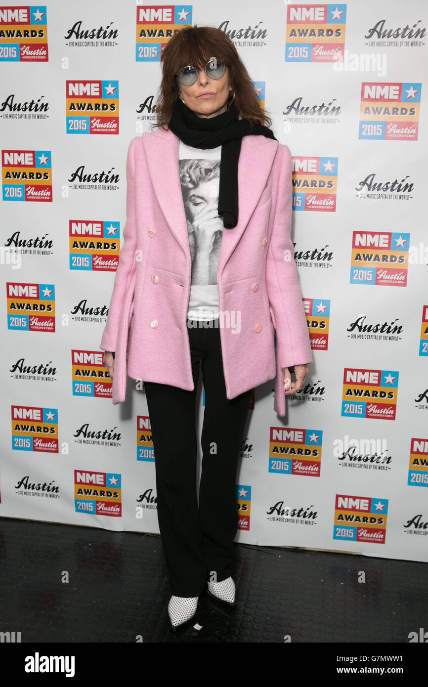 NME Awards 2015 con Austin Texas - Londra. Chrissie Hynde al NME Awards 2015 con Austin, Texas alla O2 Brixton Academy di Londra. Foto Stock