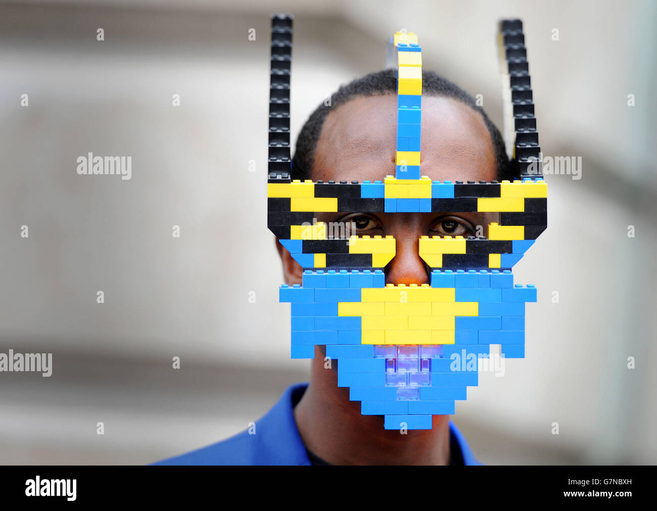 Maschera lego immagini e fotografie stock ad alta risoluzione - Alamy