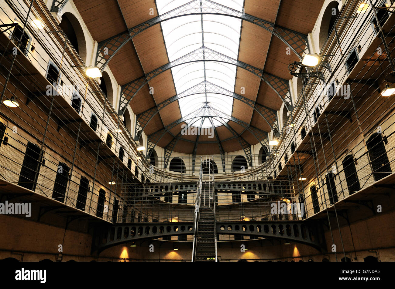 Interno dell'ala vittoriana di Kilmainham Gaol in Dublin, Irlanda Foto Stock