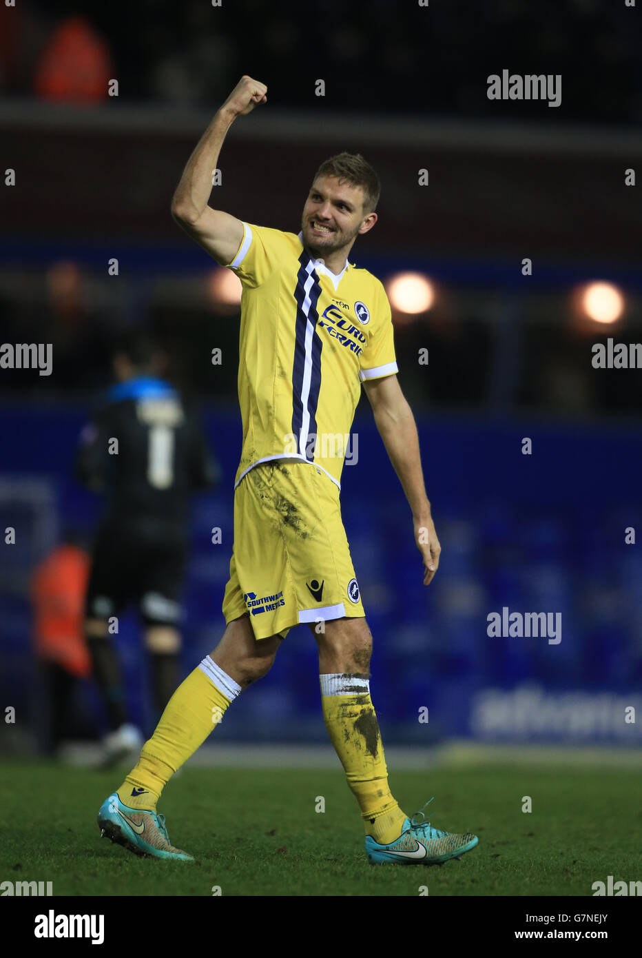 Jos Hooiveld di Millwall festeggia alla fine della partita dopo il 1.0 vittoria assente Foto Stock
