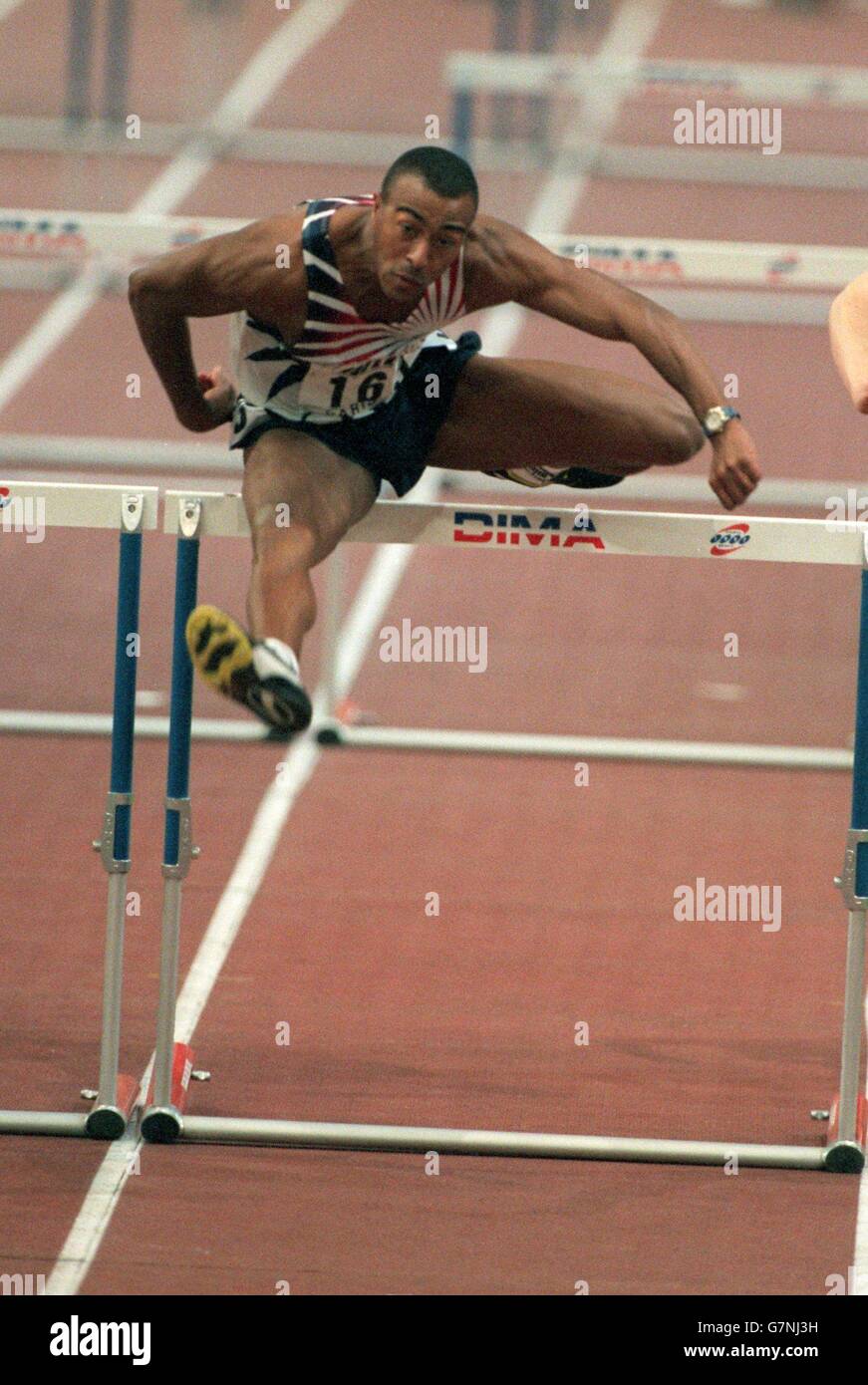 Colin Jackson (Gran Bretagna) Imposta un tempo di 7.52 secondi in Criteri per 60 m Hurdles uomini Foto Stock
