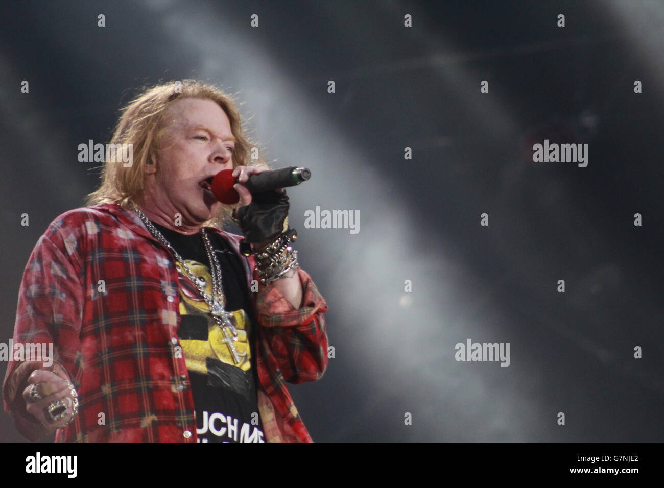 Londra, Inghilterra - Giugno 04 2016 Axl Rose di AC/DC eseguire presso la Queen Elizabeth Olympic Park il 5 giugno 2016 a Londra, Inghilterra. Credito: Glamourstock Foto Stock
