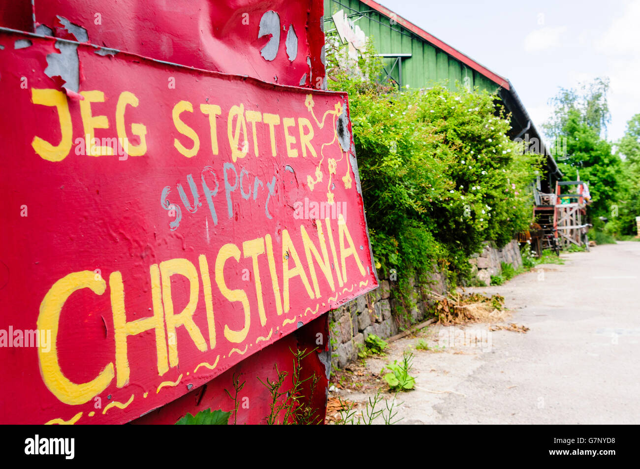 Cartello che diceva "Jeg støtter [I] supporto Christiania', Copenhagen, Danimarca Foto Stock