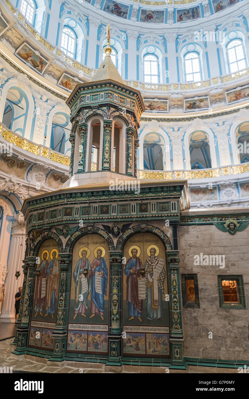 Edicule Sepolcro (cappella a castello, sorge nel mezzo di un enorme sala circolare) all'interno della cattedrale della risurrezione, Russia Foto Stock