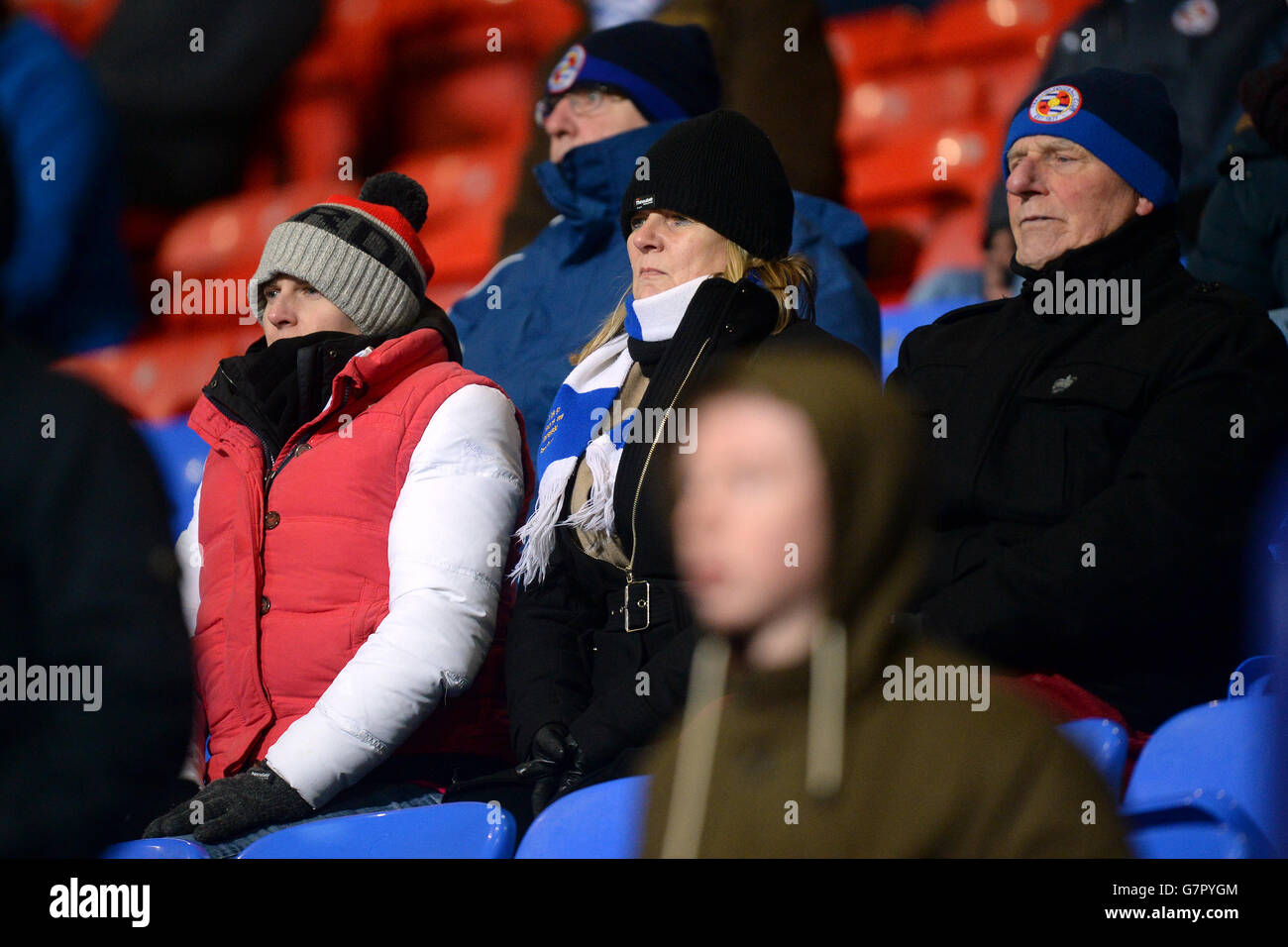 Calcio - Sky Bet Championship - Bolton Wanderers v Reading - Macron Stadium. Gli appassionati di lettura negli stand del Macron Stadium Foto Stock