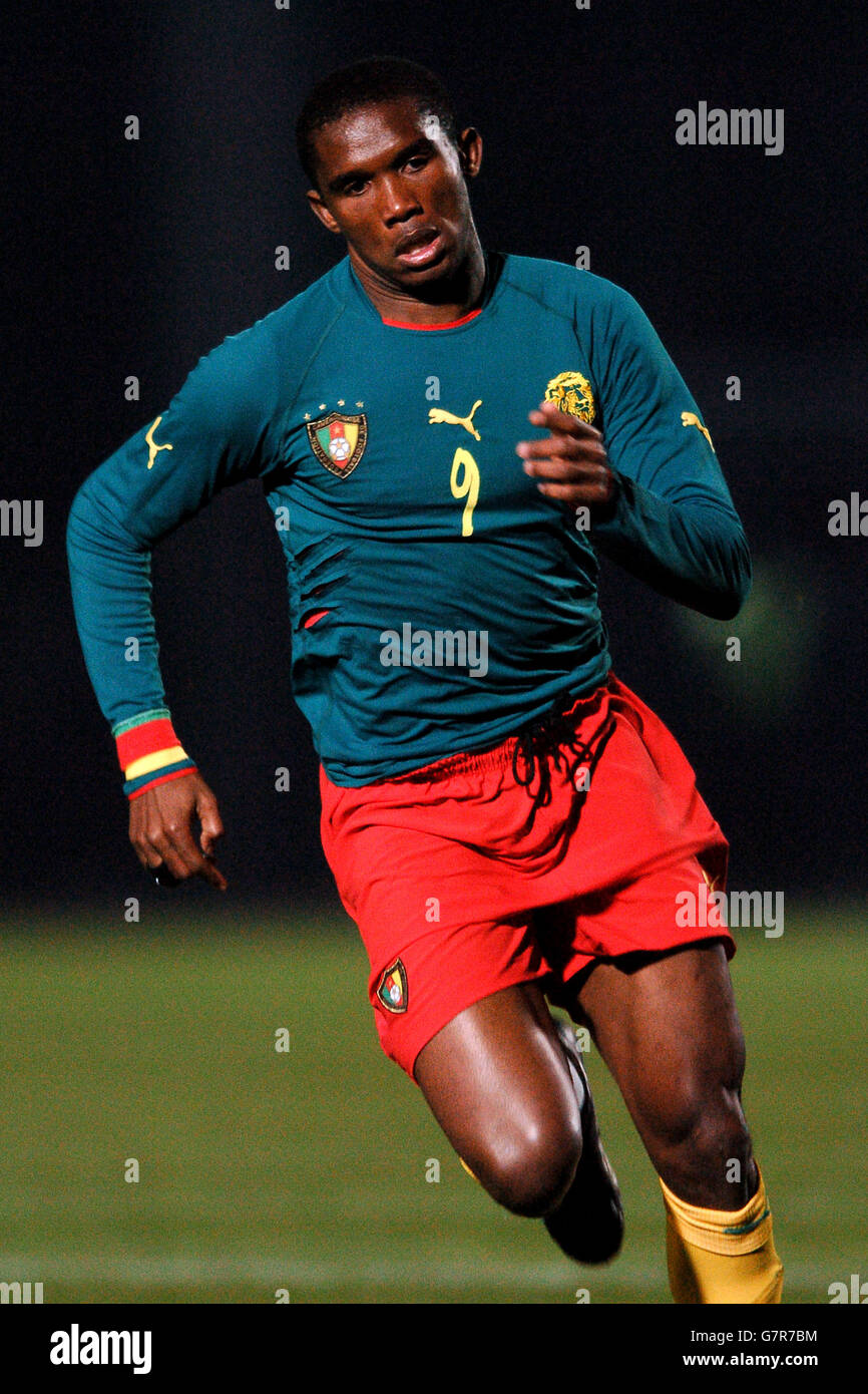 Calcio - International friendly - Camerun / Senegal - Stade Dominique  Duvauchelle. Samuel Eto'o, Camerun Foto stock - Alamy
