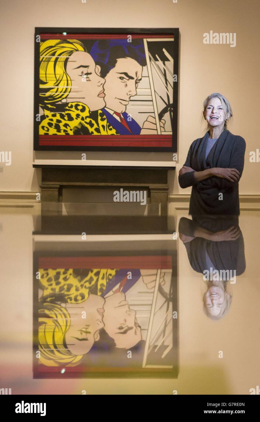 Dorothy Lichtenstein, vedova dell'artista pop americano Roy Lichtenstein, è raffigurata con un'opera del Lichtenstein intitolata 'in the Car', parte della mostra 'Reflection: A series of Changing Displays of Contemporary Art' alla Scottish Gallery of Modern Art di Edimburgo. Foto Stock