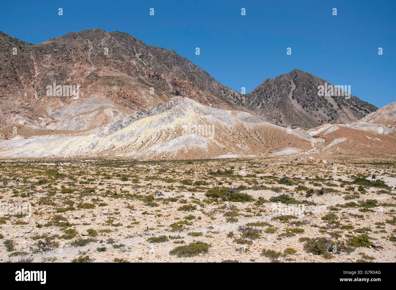 Paesaggio vulcanico vicino Stefanos cratere, Nissiros (Nissiros), del Dodecaneso, Egeo Meridionale Regione, Grecia Foto Stock