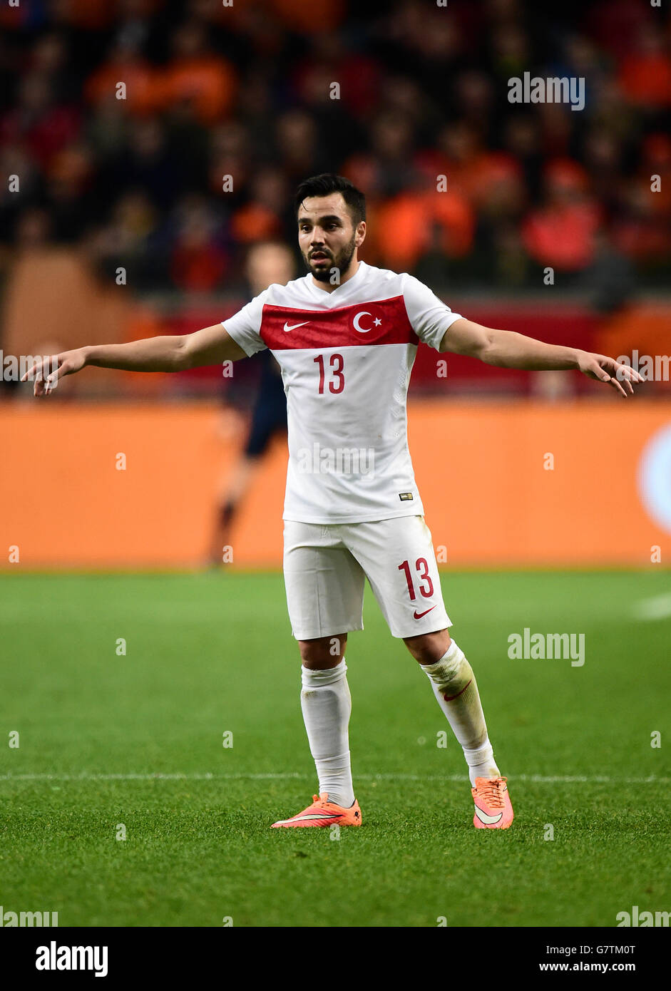 Calcio - UEFA Euro 2016 - Qualifiche - Gruppo A - Paesi Bassi v Turchia - Amsterdam Arena. Volkan Sen, Turchia. Foto Stock