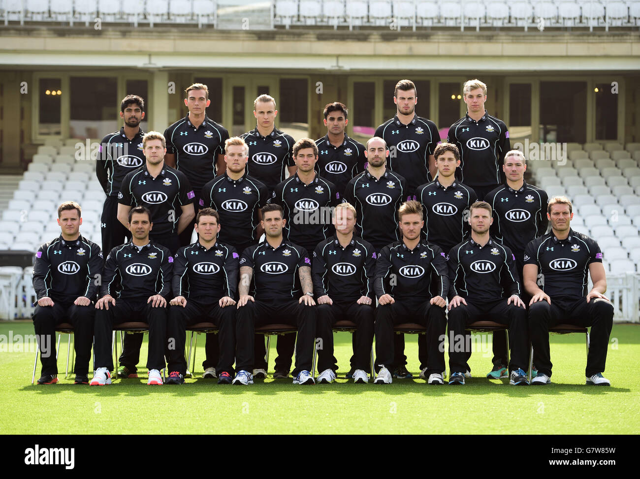 Cricket - Surrey CCC Media Day - The Kia Oval. Surrey squadra nella loro Royal London One-Day Cup Kit Foto Stock