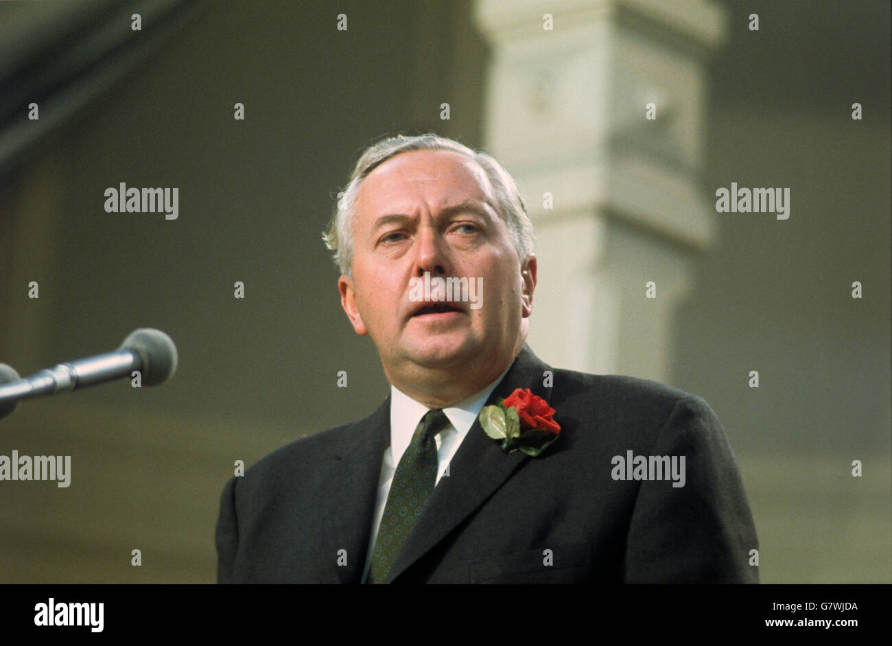 Il primo Ministro e leader laburista Harold Wilson ha parlato alla Conferenza del Partito laburista del 1967 a Scarborough. Foto Stock