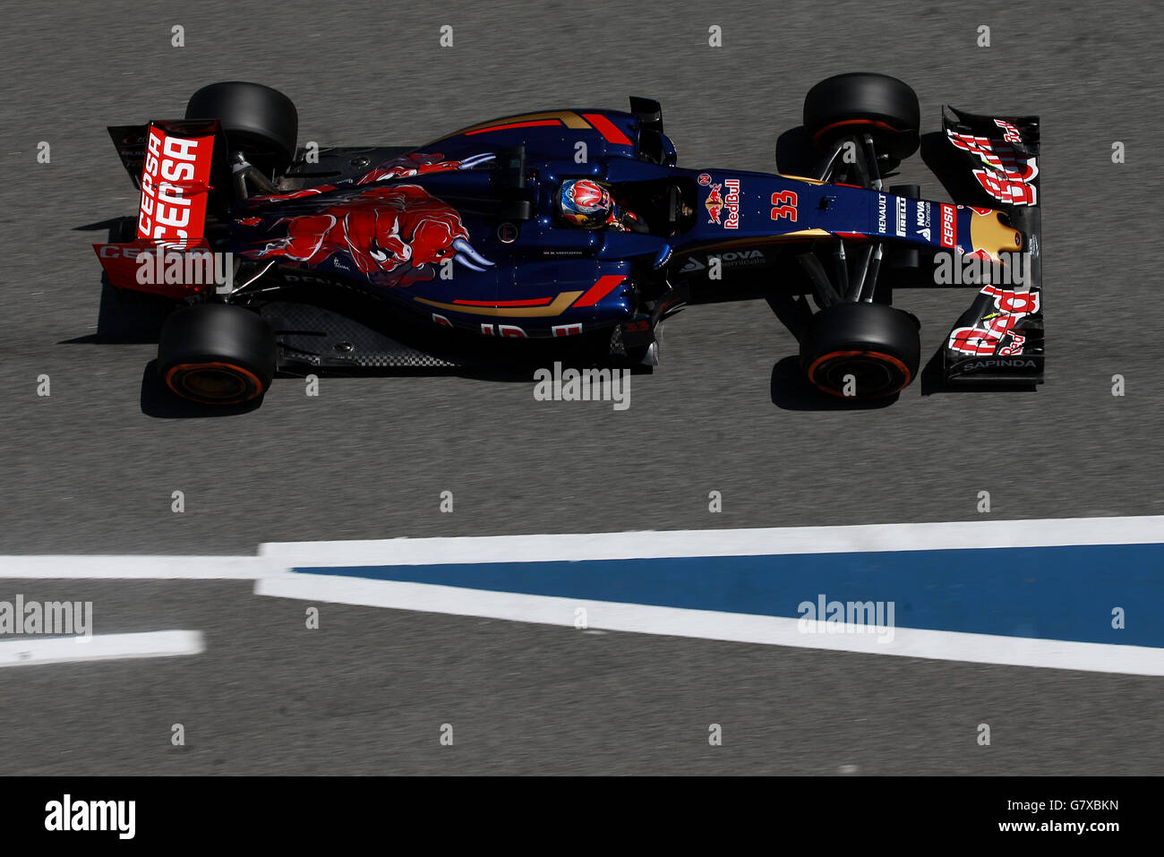 Max Verstappen di Torro Rosso durante la giornata di prove al circuito di Barcellona-Catalunya a Barcellona, Spagna. Foto Stock