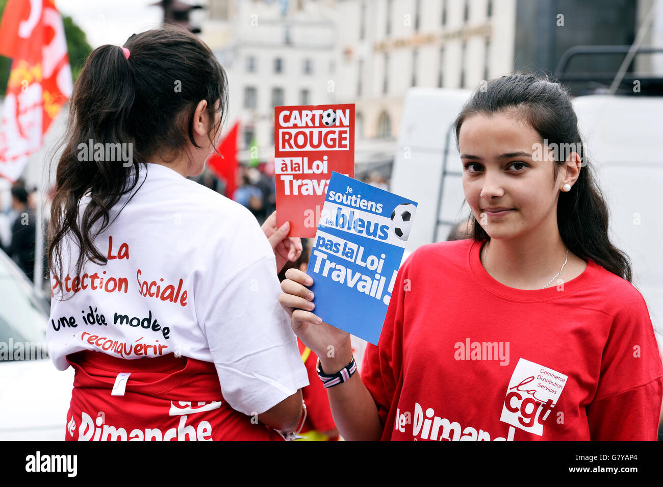 Marzo contro il diritto del lavoro a Parigi il 28 giugno 2016 Foto Stock