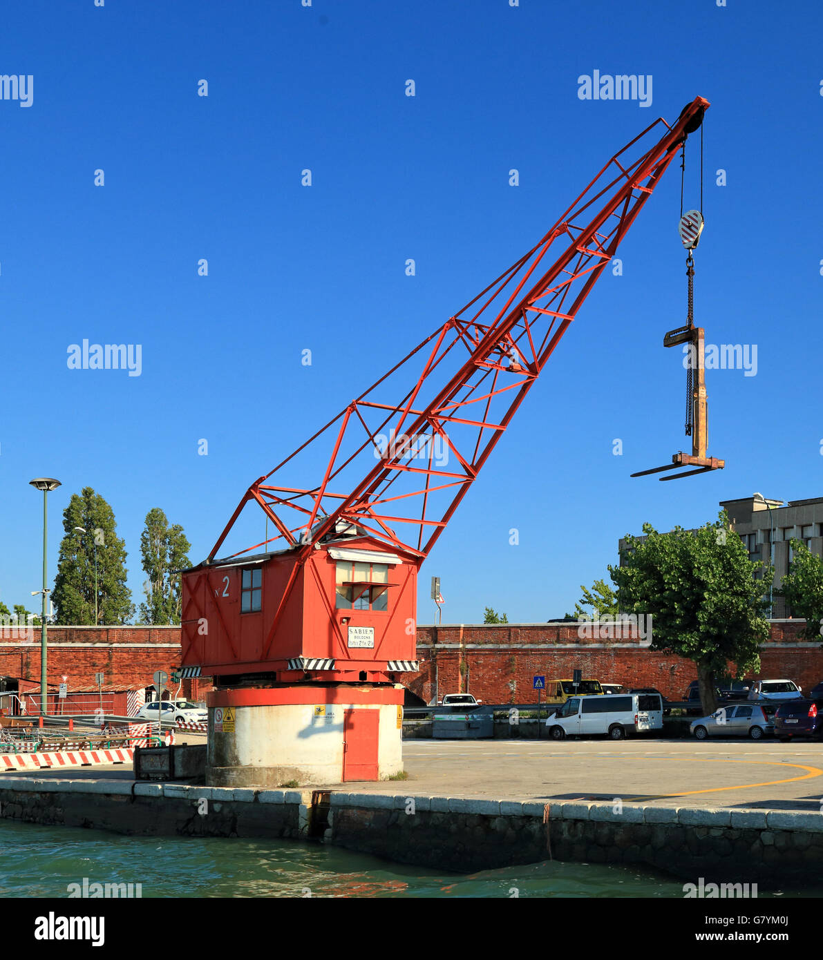 Porto storico gru di Sabiem ascensori Foto Stock