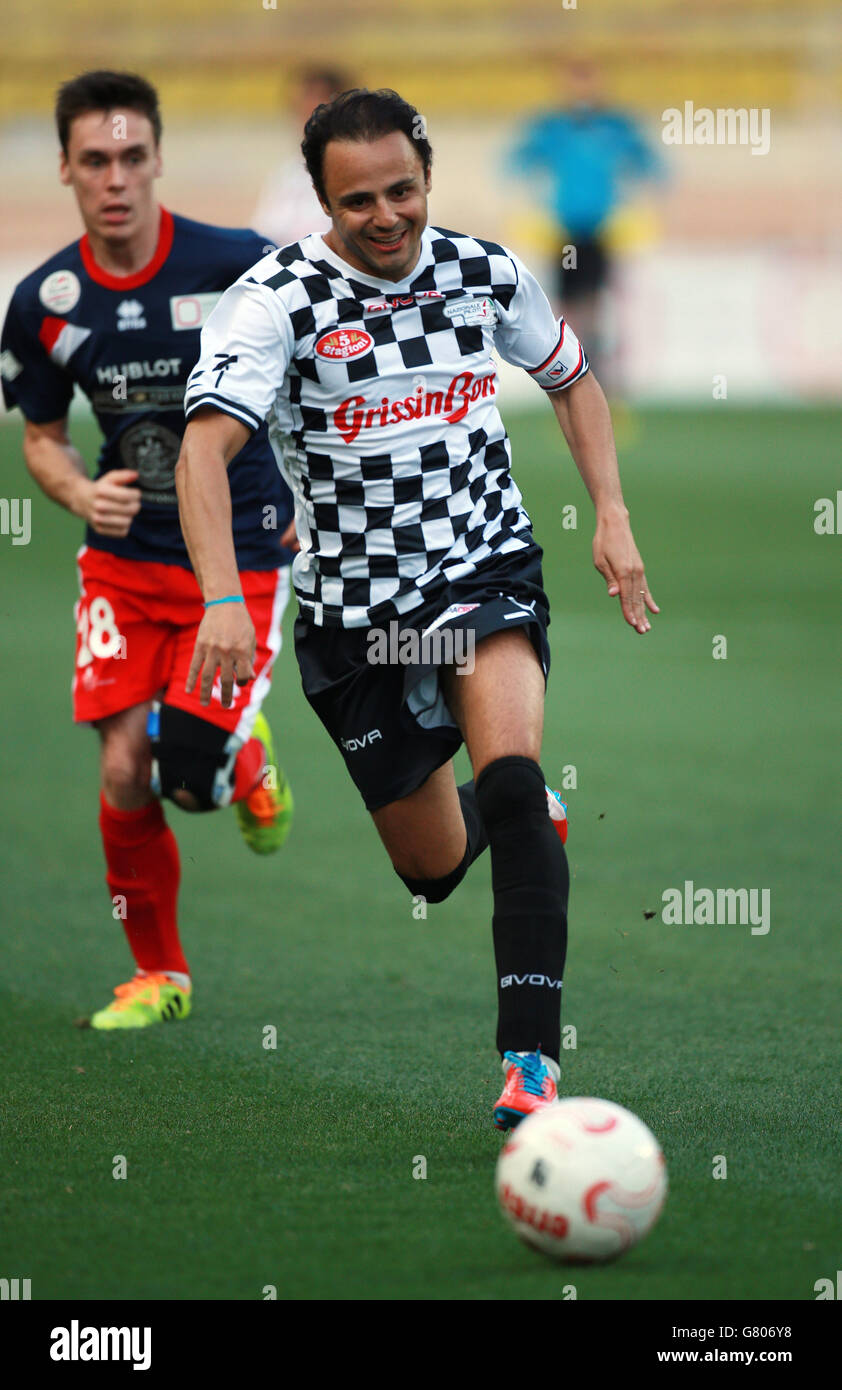 Felipe massa durante la partita di calcio dei piloti allo stadio Stade Louis II di Monaco. Foto Stock