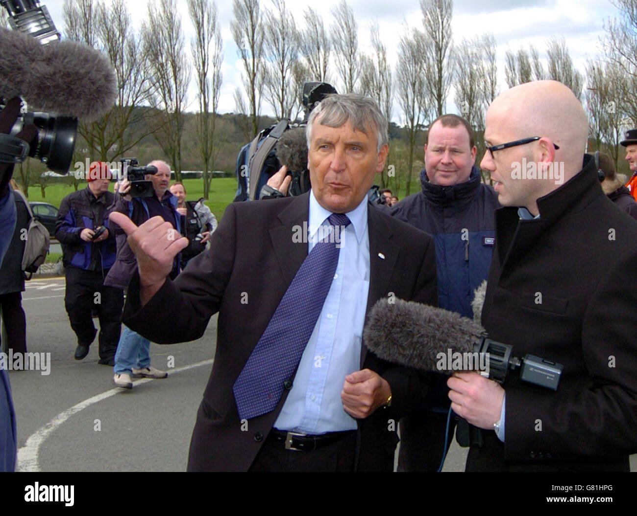 MG Rover Crisis - stabilimento di Longbridge. Tony Woodley dell'Unione dei Trasporti e dei lavoratori generali. Foto Stock