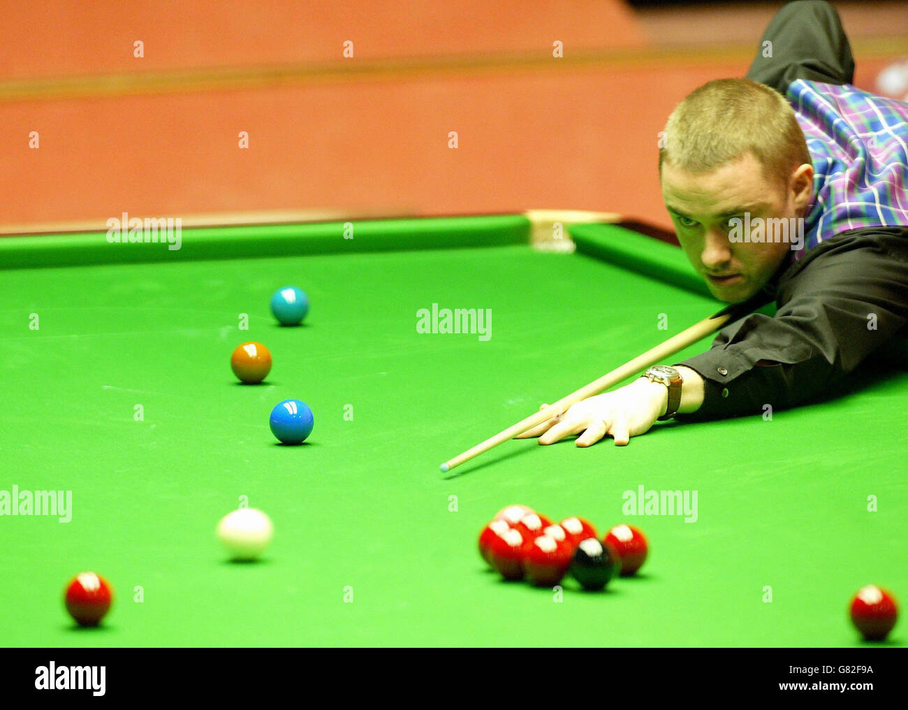 Snooker - Ambasciata del campionato mondiale 2005 - Quarti di Finale - Stephen Hendry v Matthew Stevens- Il crogiolo Foto Stock